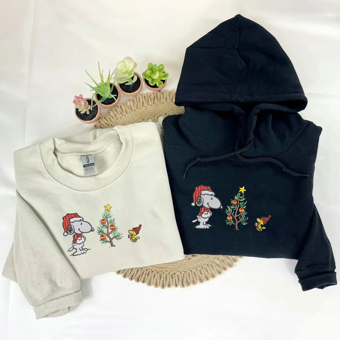 Snoopy Christmas Embroidered T-Shirt/Sweatshirt/Hoodie